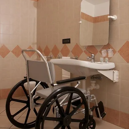 Hotel Agata 2*